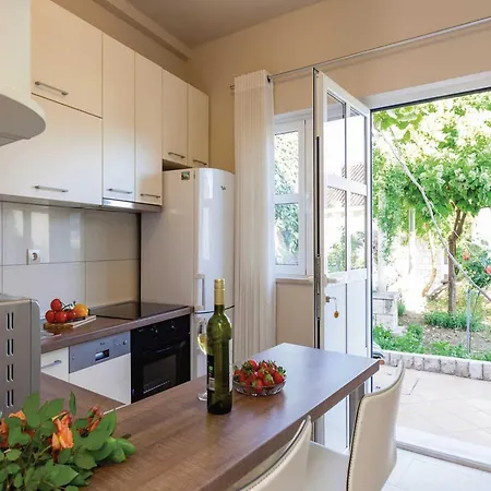 Ankora - One Bedroom With Terrace And Sea View Апартаменты